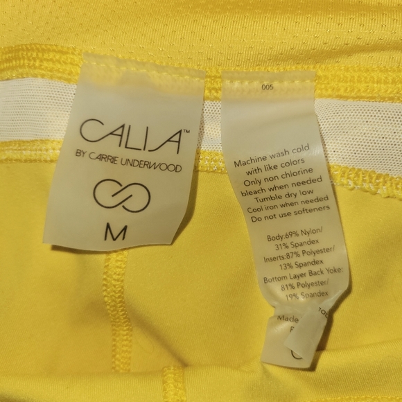 Calia by Carrie Underwood Yellow Cropped 3/4 Legging - Picture 3 of 5